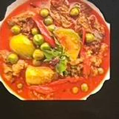 Red curry with beef